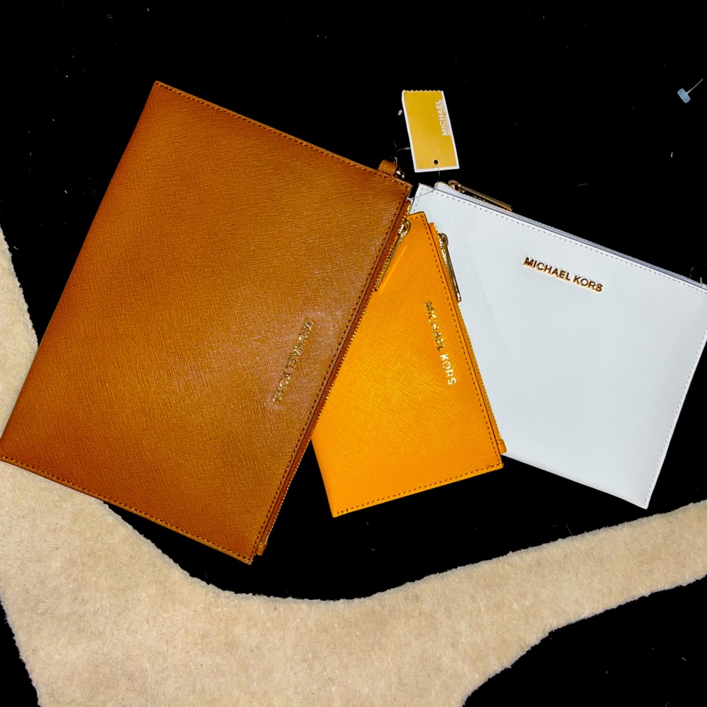 Women’s Michael Kors 3 wristlet set